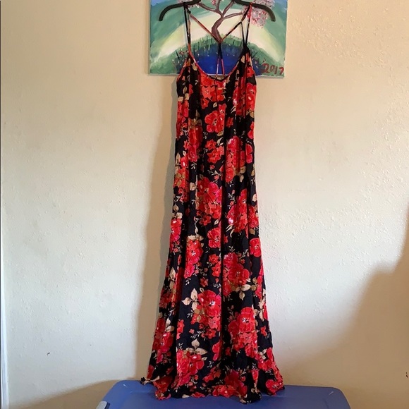 Volcom Dresses & Skirts - Maxidress Volcom Dresses & Skirts - Maxidress